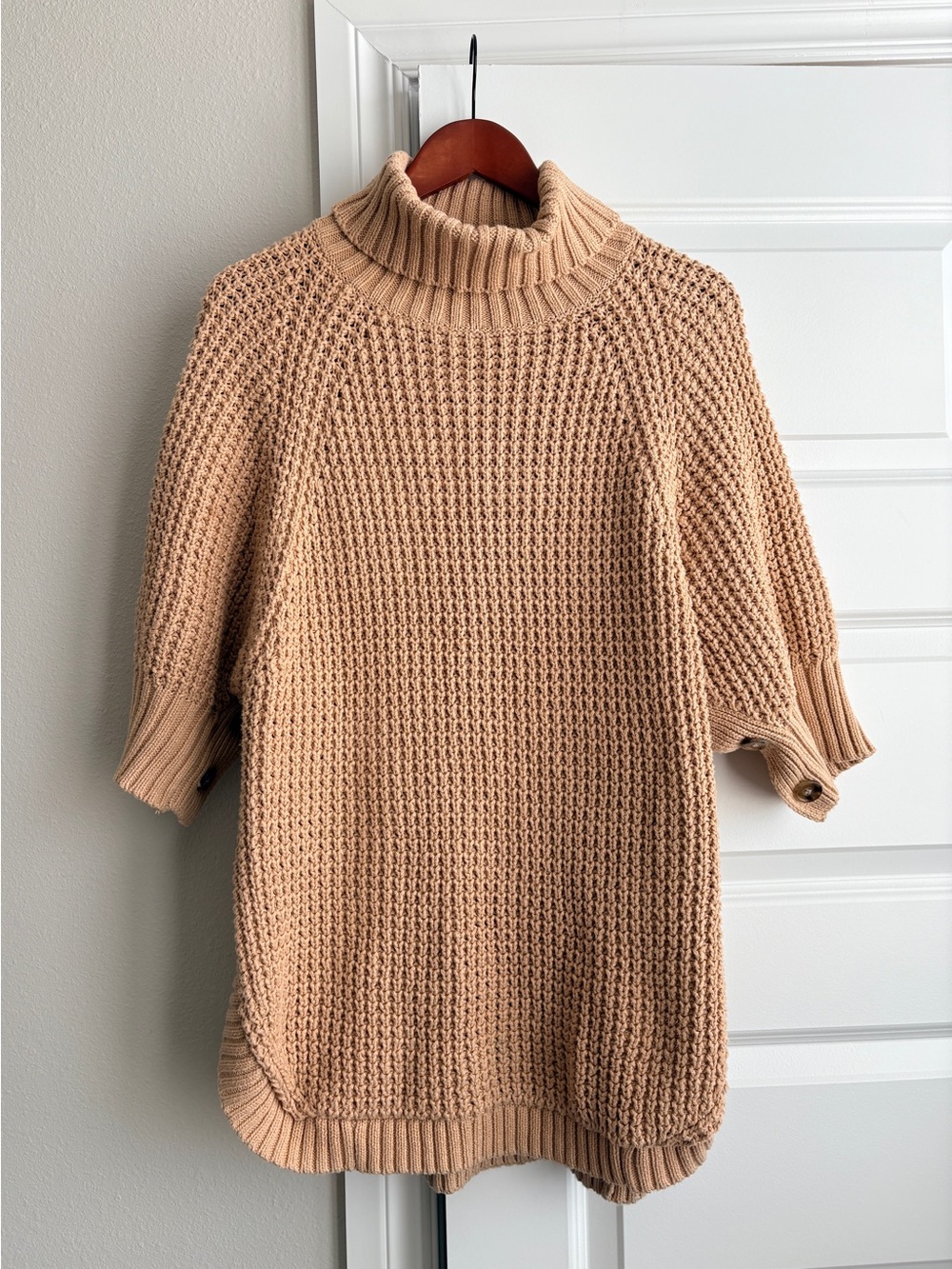 J.Crew small medium Camel Chunky Knit Turtleneck Tunic Sweater Button Cuffs S M